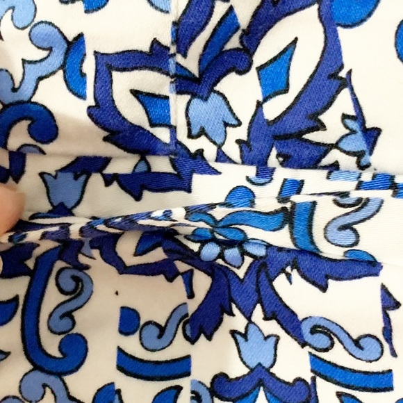 Milly for Designnation Cotton Floral Geometric Paisley Design Cropped Pants 💙🤍 - Picture 7 of 13